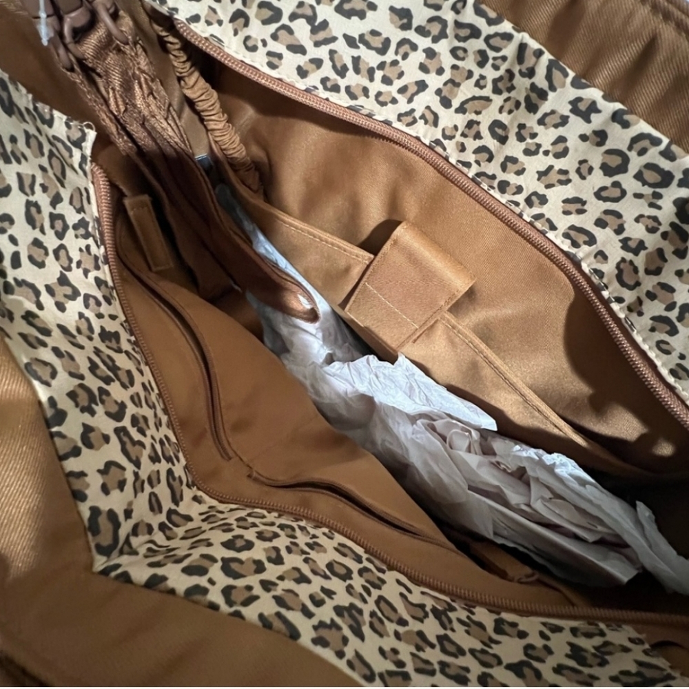 ***BEIS Diaper Bag Tote - Picture 8 of 14